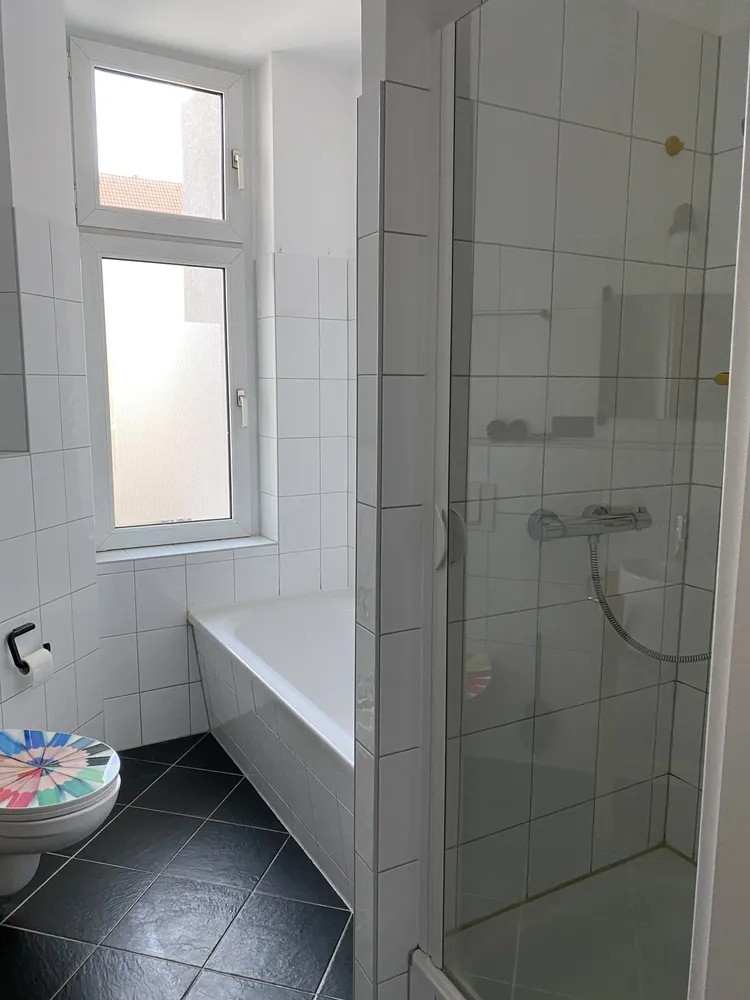3 Zimmer Wohnung mit 111 m² in Berlin – Bild 3