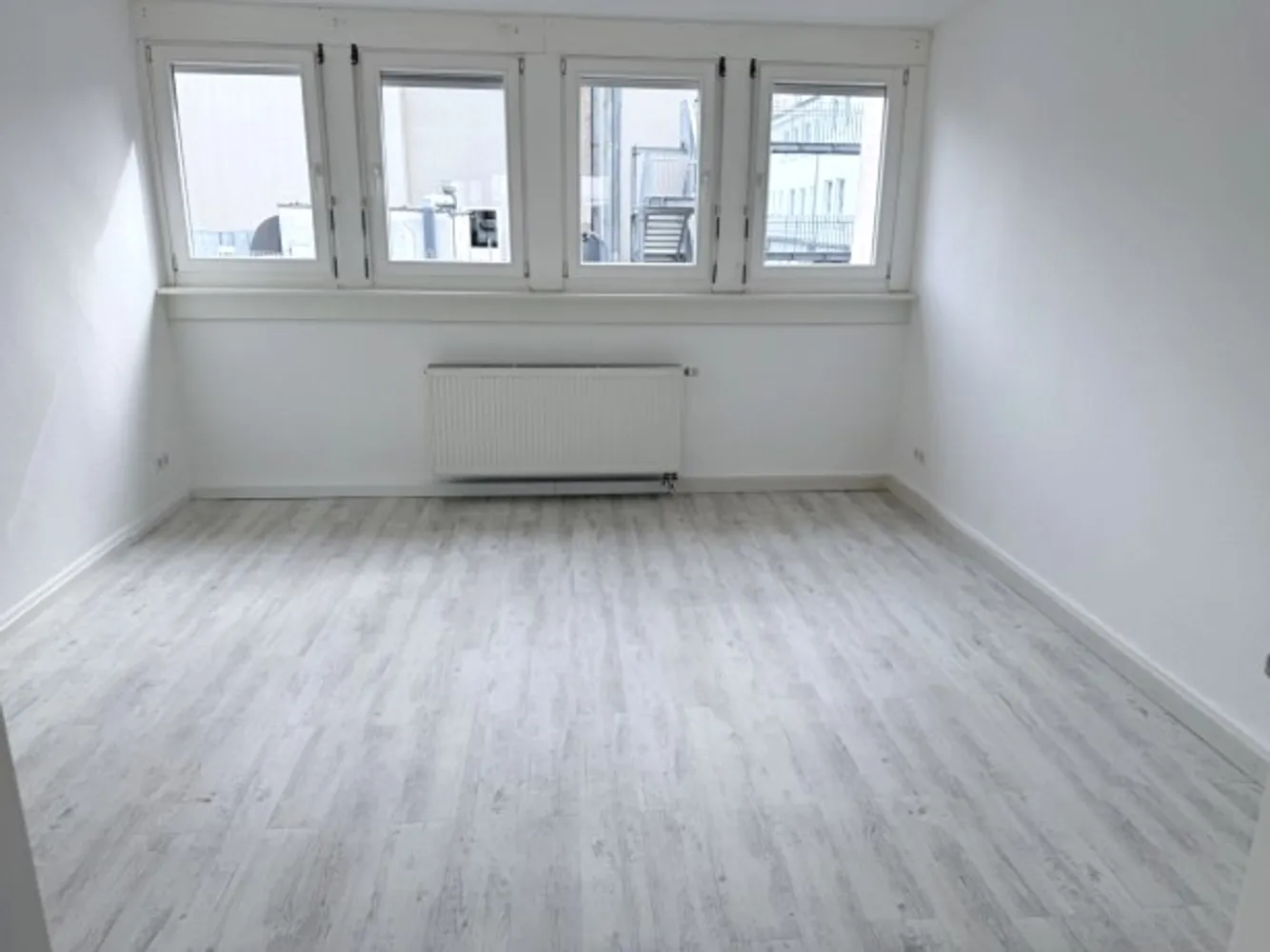 2 Zimmer Wohnung mit 76 m² in Karlsruhe – Bild 7