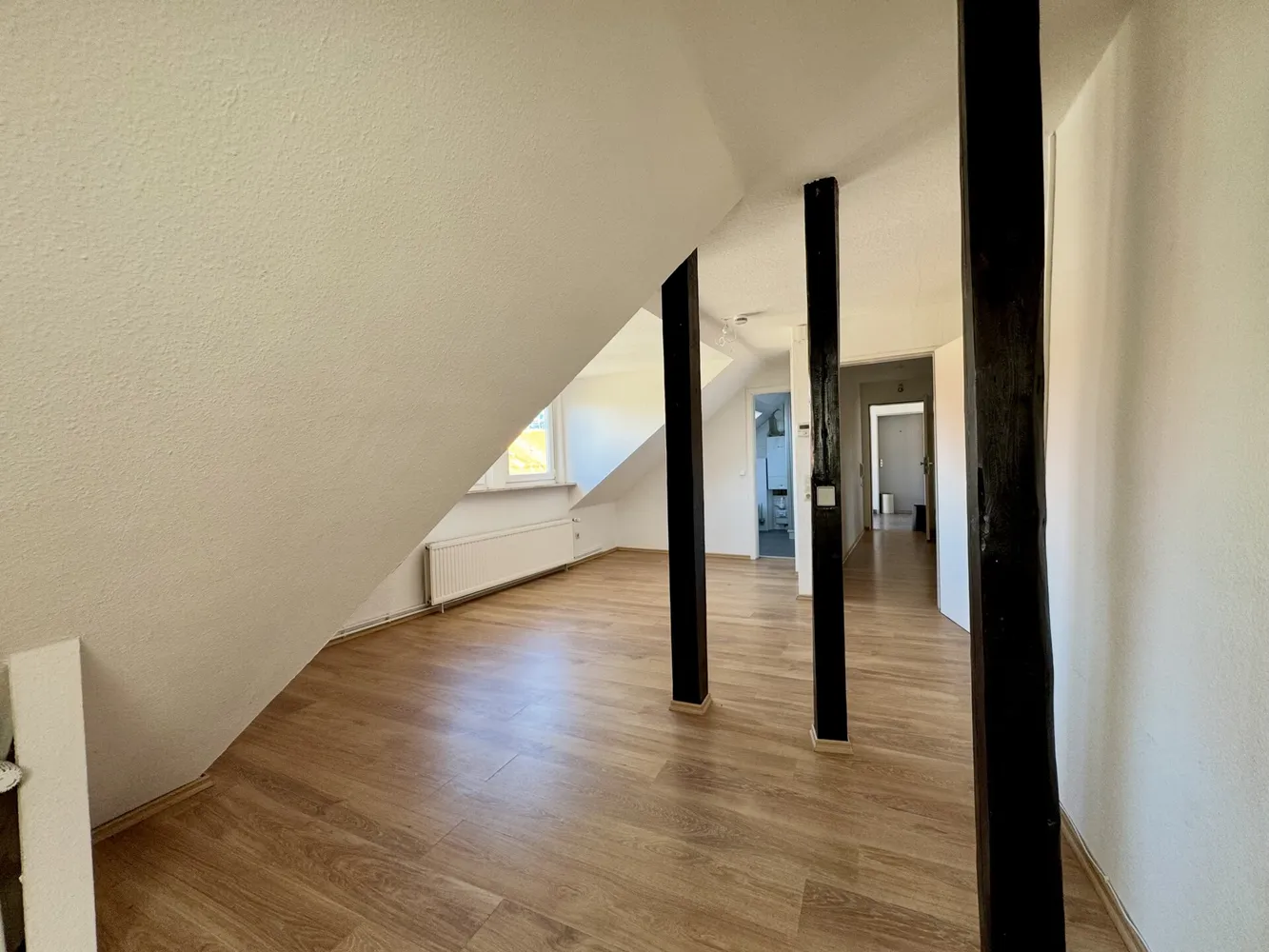 2 Zimmer Wohnung mit 62 m² in Hannover – Bild 1