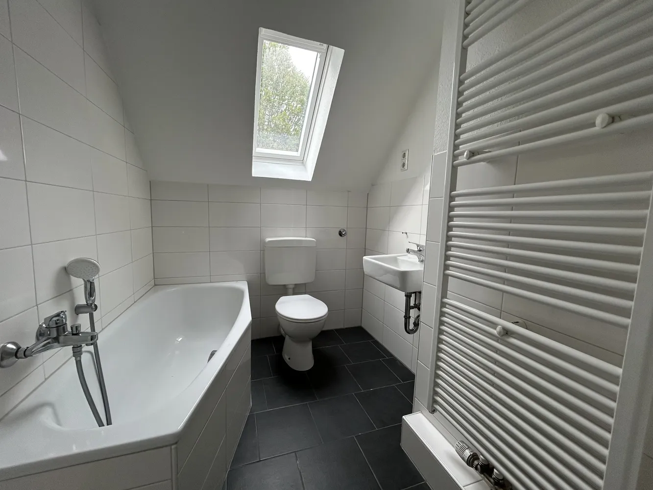 3 Zimmer Wohnung mit 72 m² in Essen – Bild 4