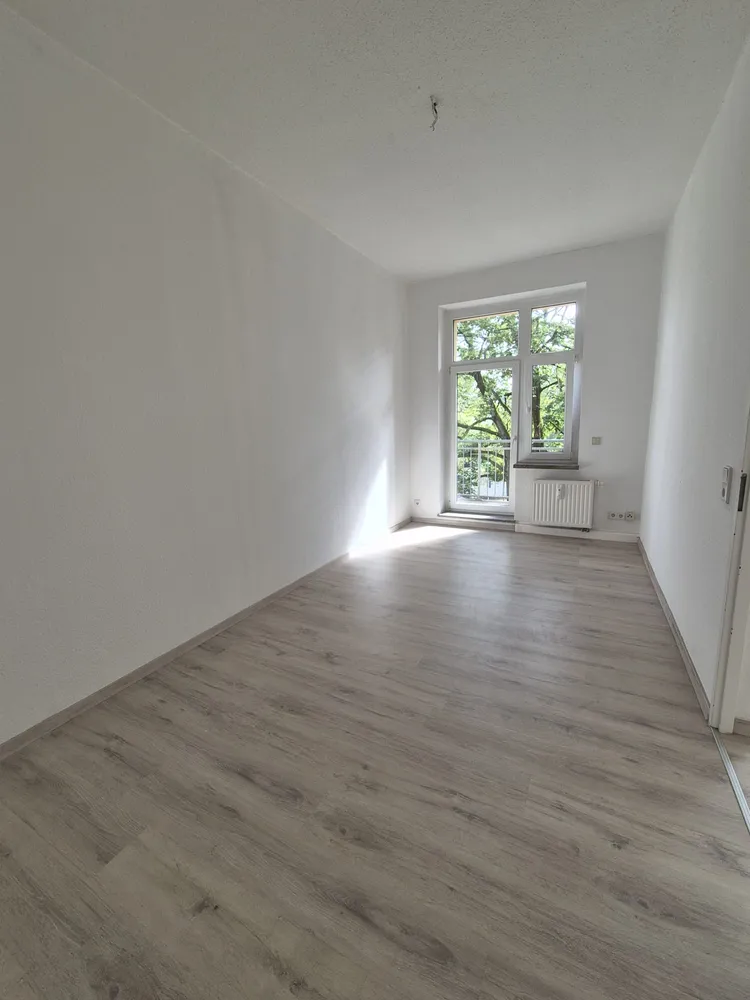 4 room apartment with 110 m² in Chemnitz – Photo 12