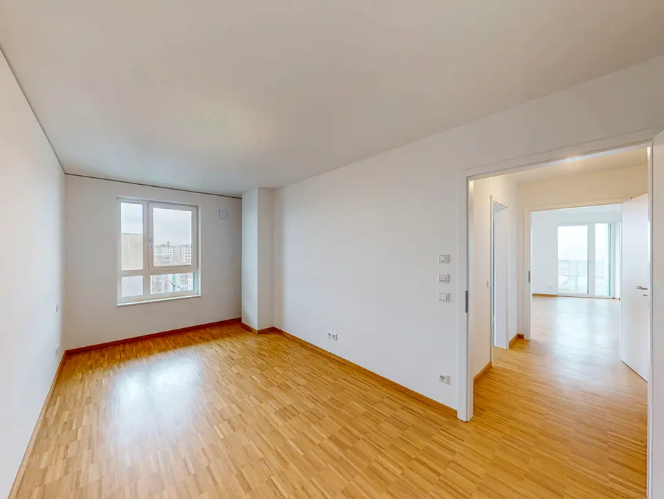 4 Zimmer Wohnung mit 95 m² in München – Bild 3