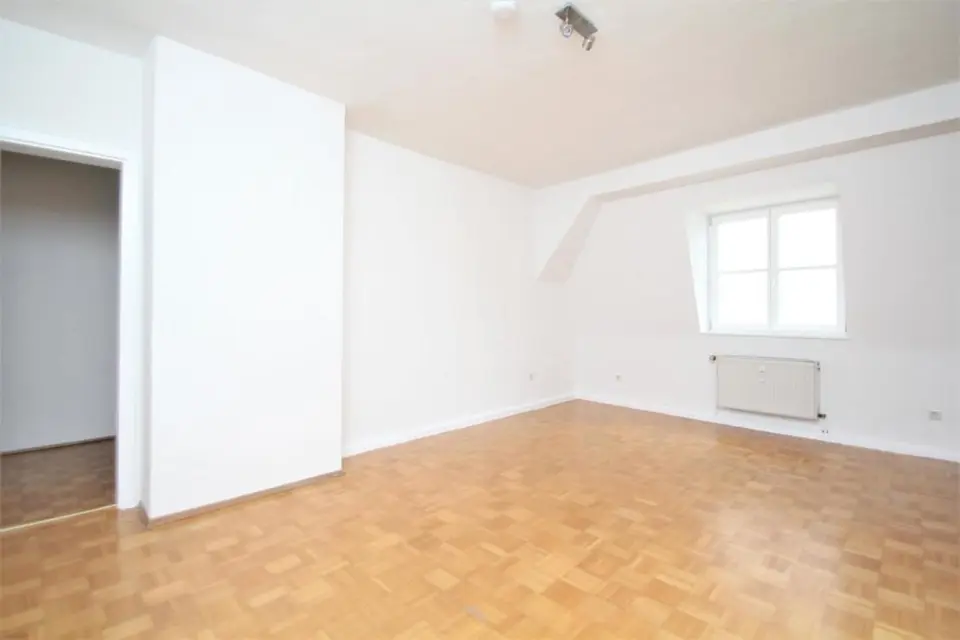 3 Zimmer Wohnung mit 77 m² in Ingolstadt – Bild 2