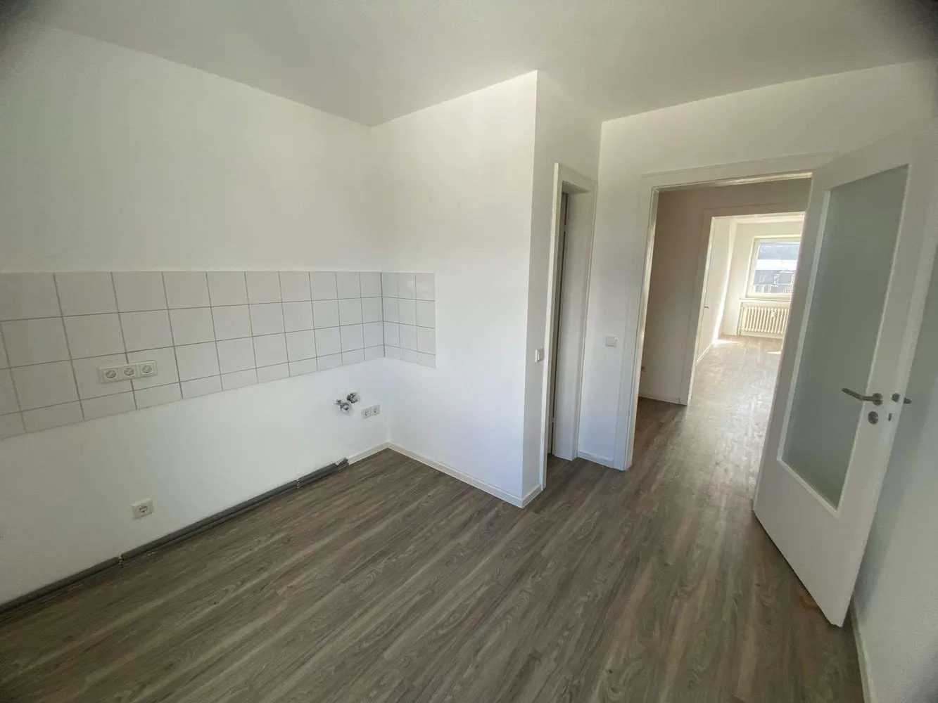 2 Zimmer Wohnung mit 67 m² in Krefeld – Bild 1