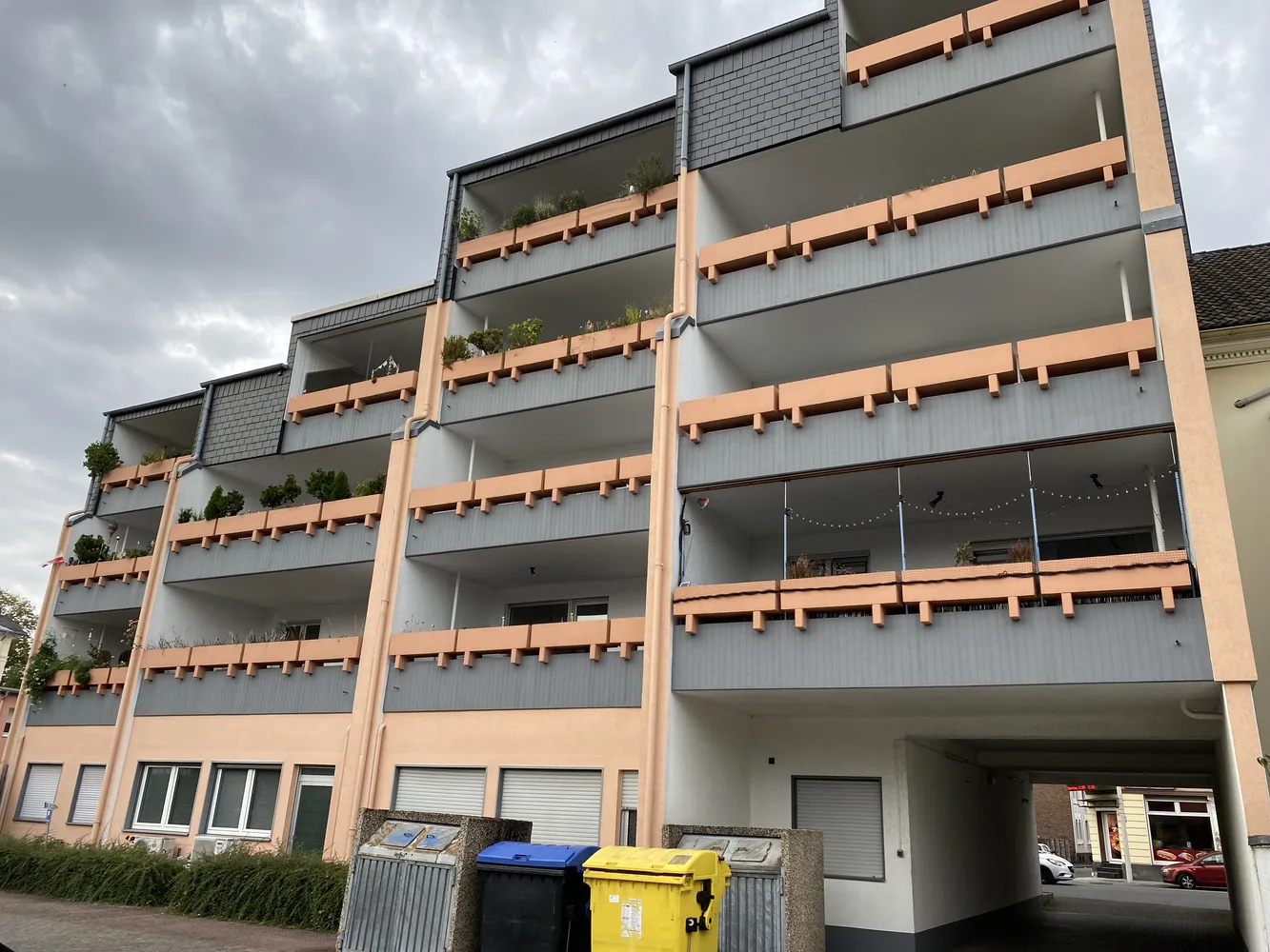 2 Zimmer Wohnung mit 70 m² in Solingen – Bild 2