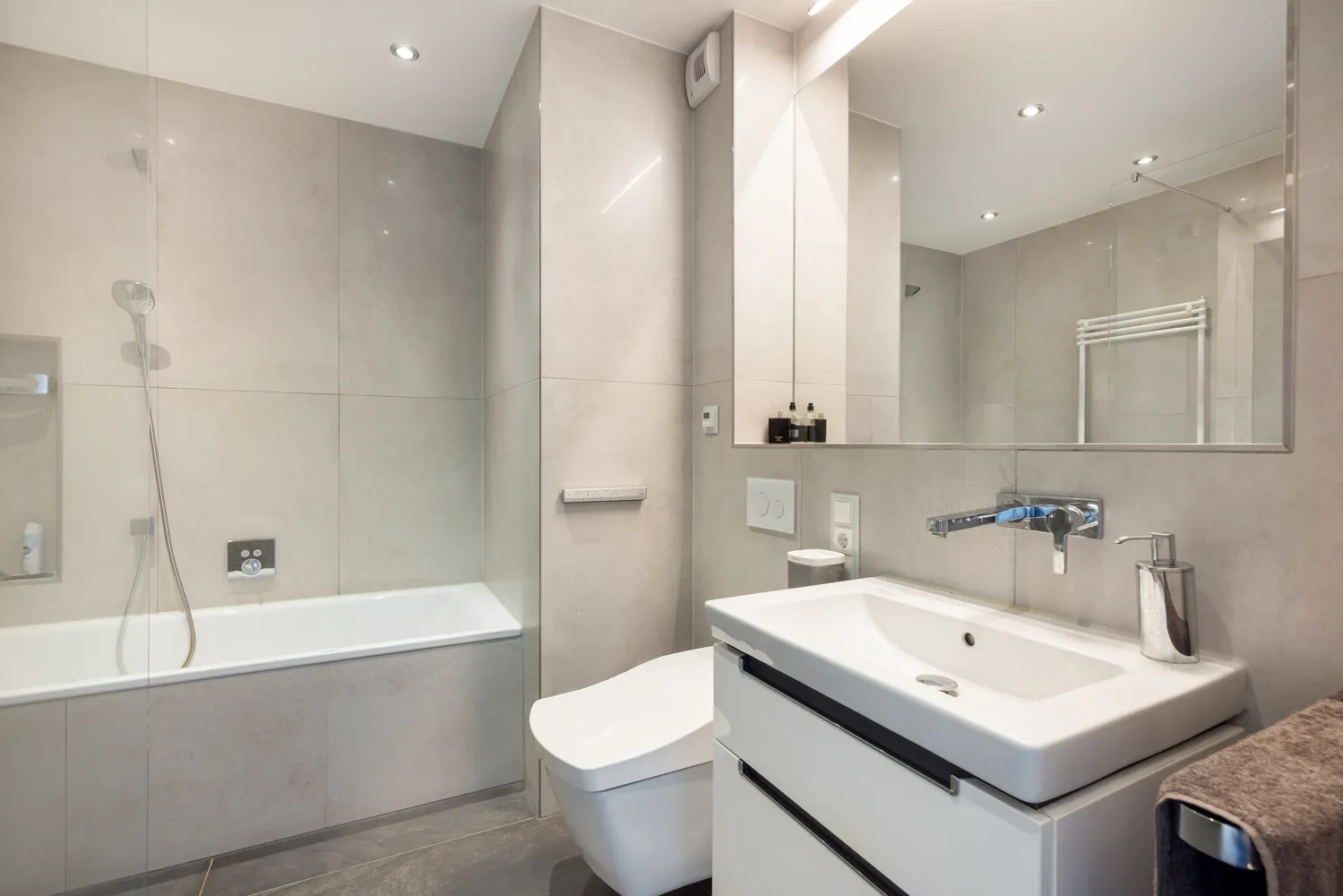 3 Zimmer Wohnung mit 114 m² in Düsseldorf – Bild 10