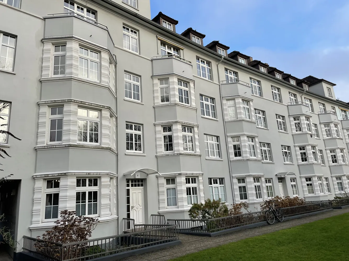 2 room apartment with 68 m² in Hamburg – Photo 1