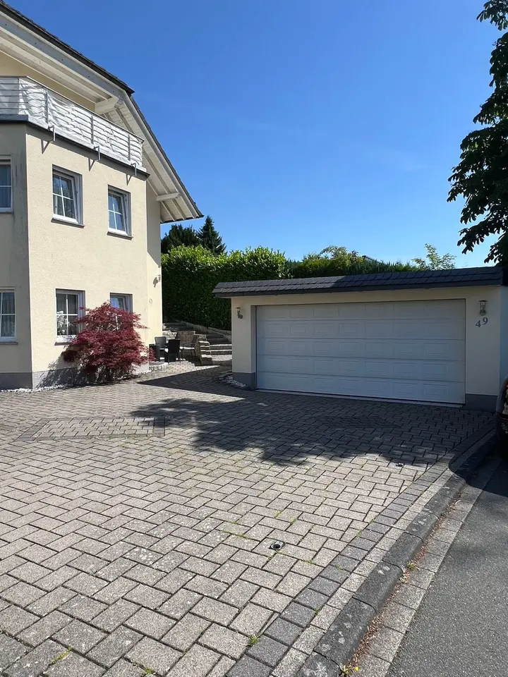 7 Zimmer Haus mit 240 m² in Siegen – Bild 4