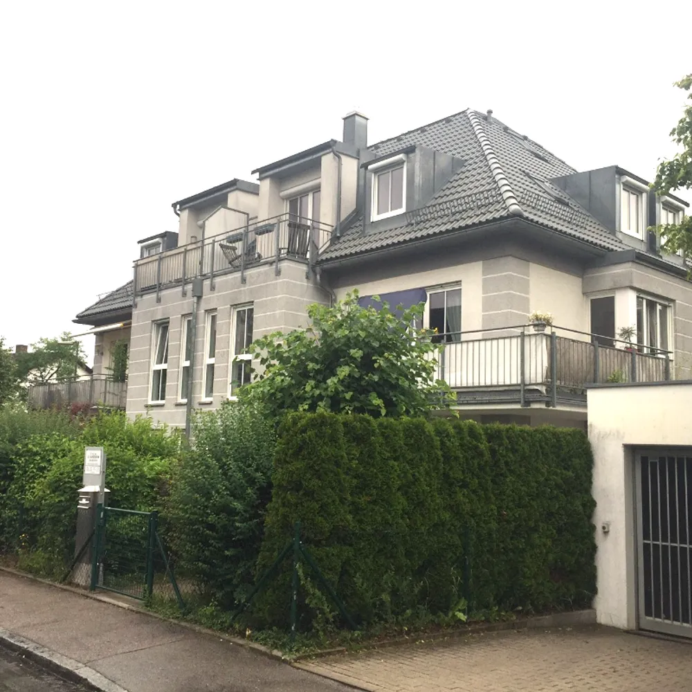 4 Zimmer Wohnung mit 91 m² in München – Bild 2