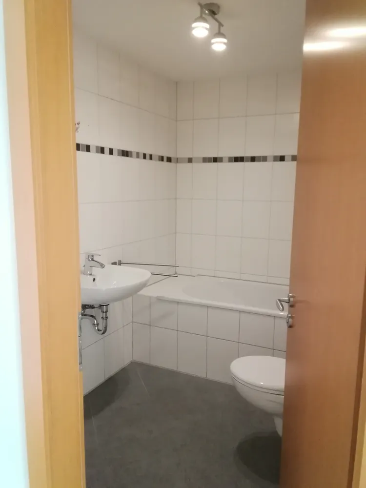 2 Zimmer Wohnung mit 63 m² in Chemnitz – Bild 4
