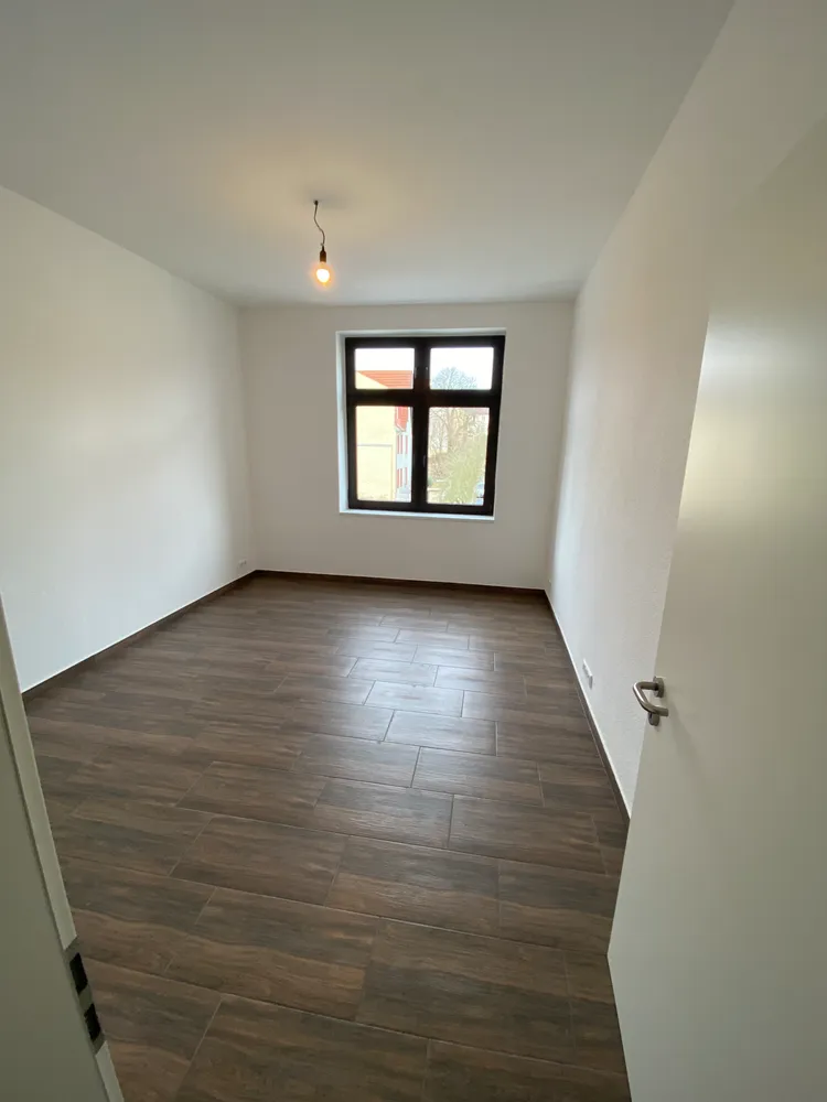 4 Zimmer Wohnung mit 95 m² in Eberswalde – Bild 2