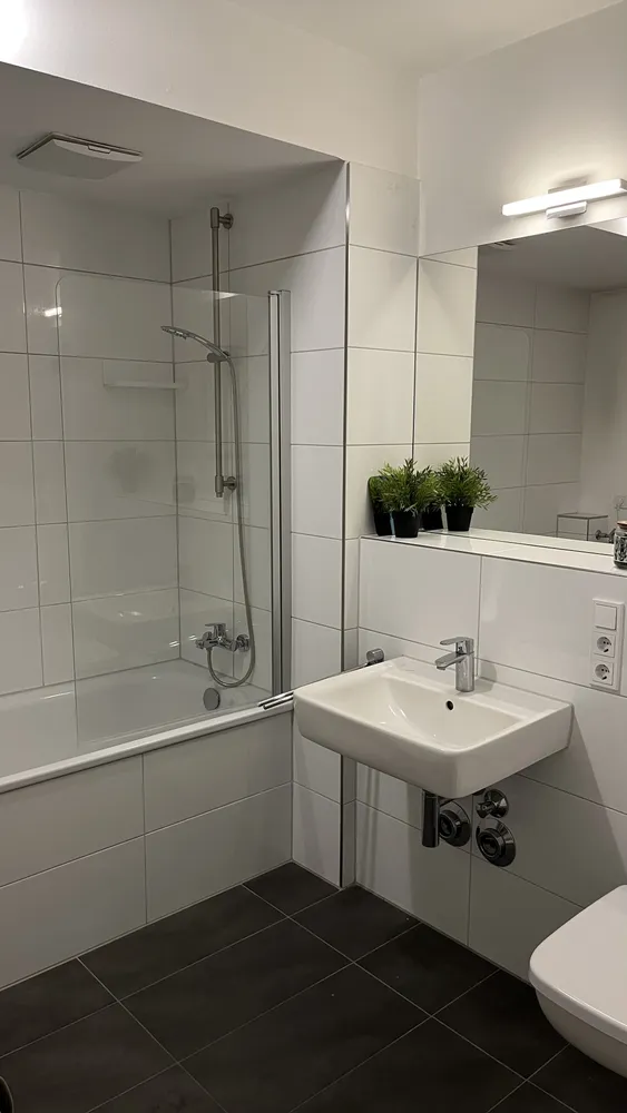 2 Zimmer Wohnung mit 60 m² in Köln – Bild 6
