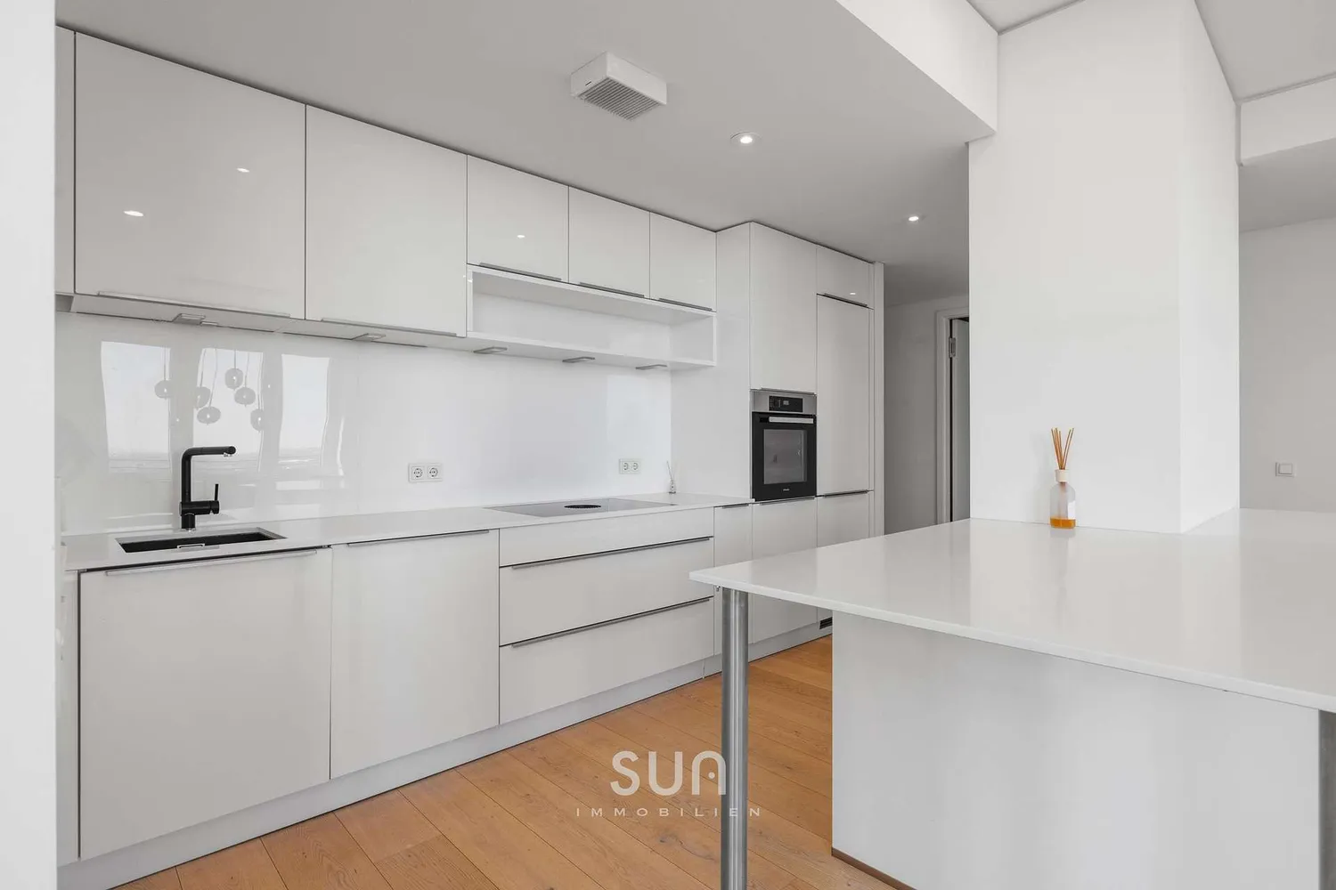 3 Zimmer Wohnung mit 169 m² in Frankfurt am Main – Bild 3