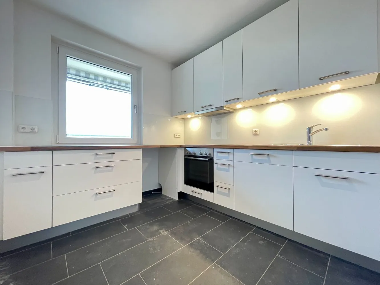 2 Zimmer Wohnung mit 57 m² in Hamburg – Bild 3