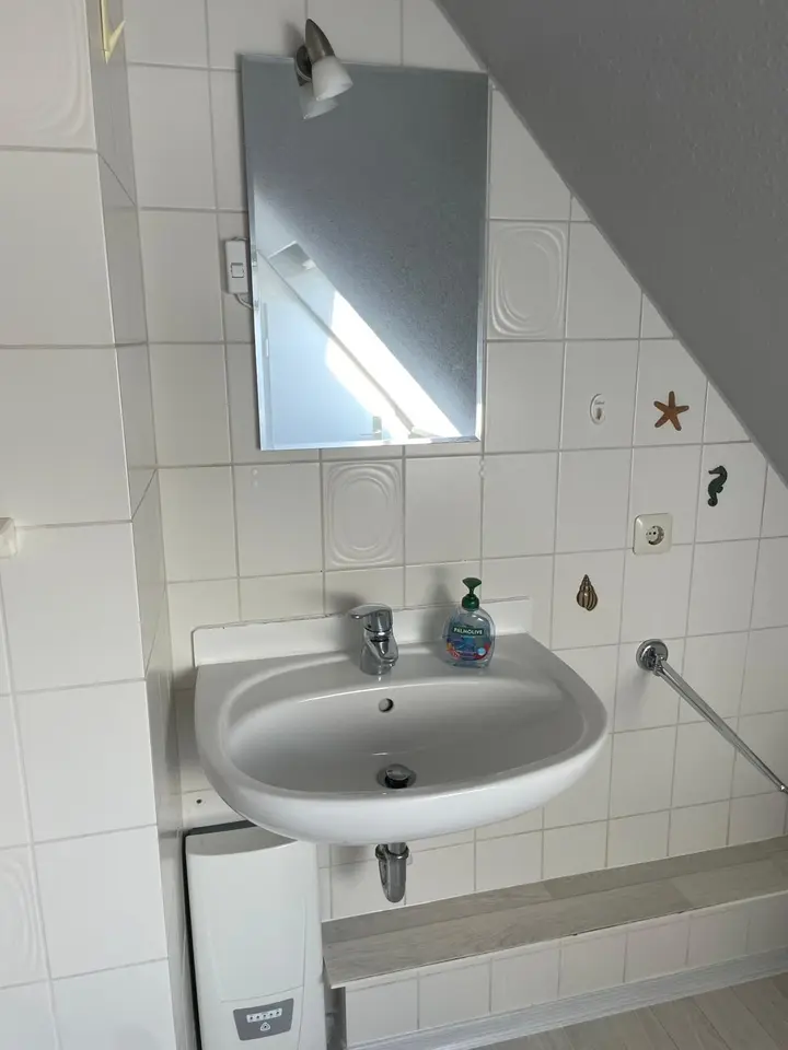 Shared room with 11 m² in Neumünster – Photo 6