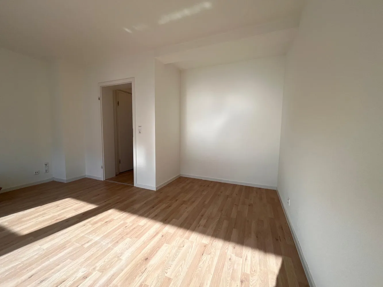 1 Zimmer Wohnung mit 37 m² in Stuttgart – Bild 6