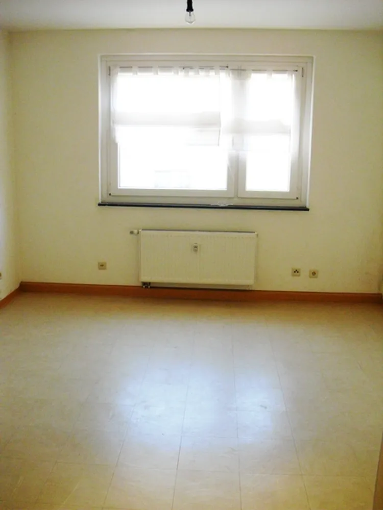 4 Zimmer Wohnung mit 80 m² in Duisburg – Bild 1