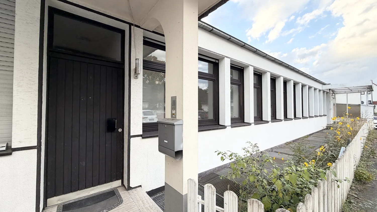 4 Zimmer Wohnung mit 153 m² in Bergisch Gladbach – Bild 3