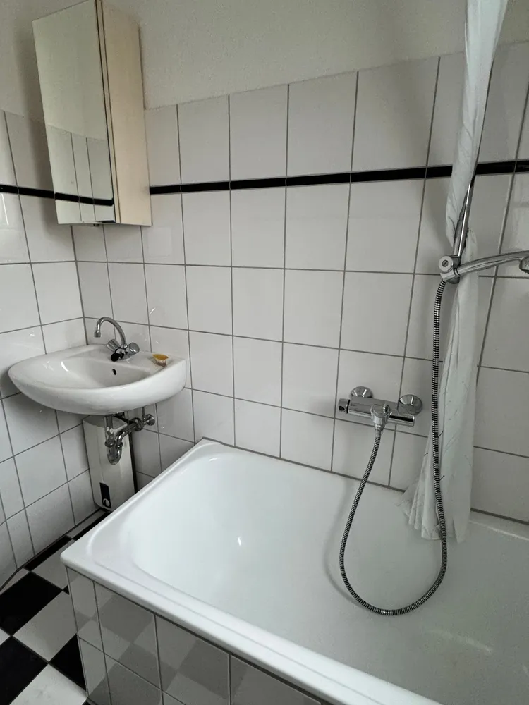 1 Zimmer Wohnung mit 40 m² in Essen – Bild 12