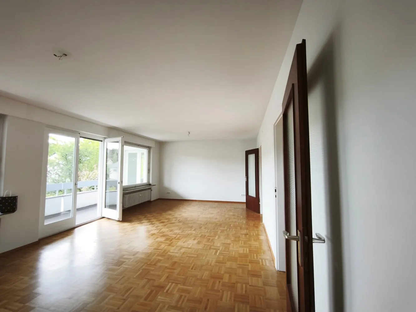 5 Zimmer Wohnung mit 120 m² in Bonn – Bild 1