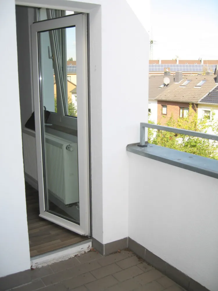 3 Zimmer Wohnung mit 82 m² in Köln – Bild 2