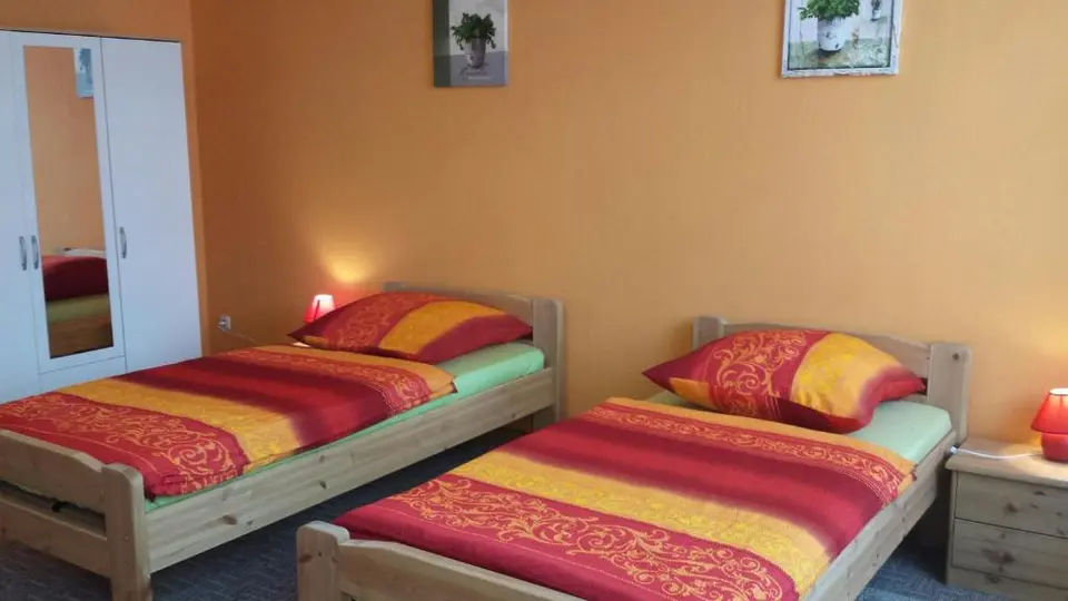 WG-Zimmer mit 40 m² in Aue-Bad Schlema – Bild 1
