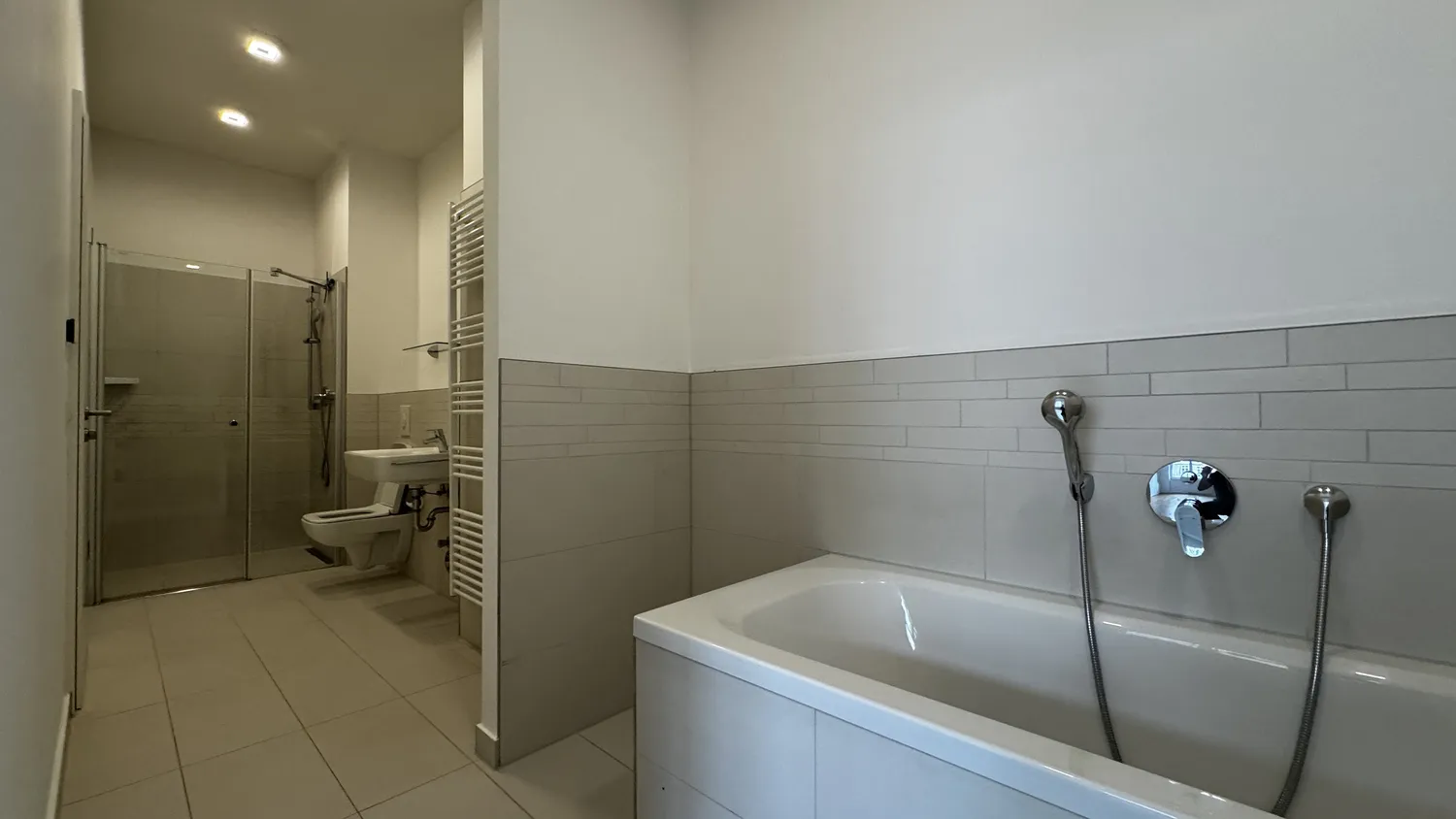 5 Zimmer Wohnung mit 133 m² in Berlin – Bild 4