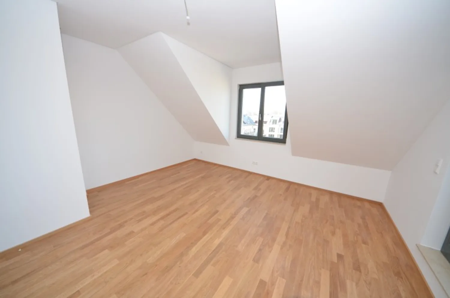 5 Zimmer Wohnung mit 123 m² in Chemnitz – Bild 11