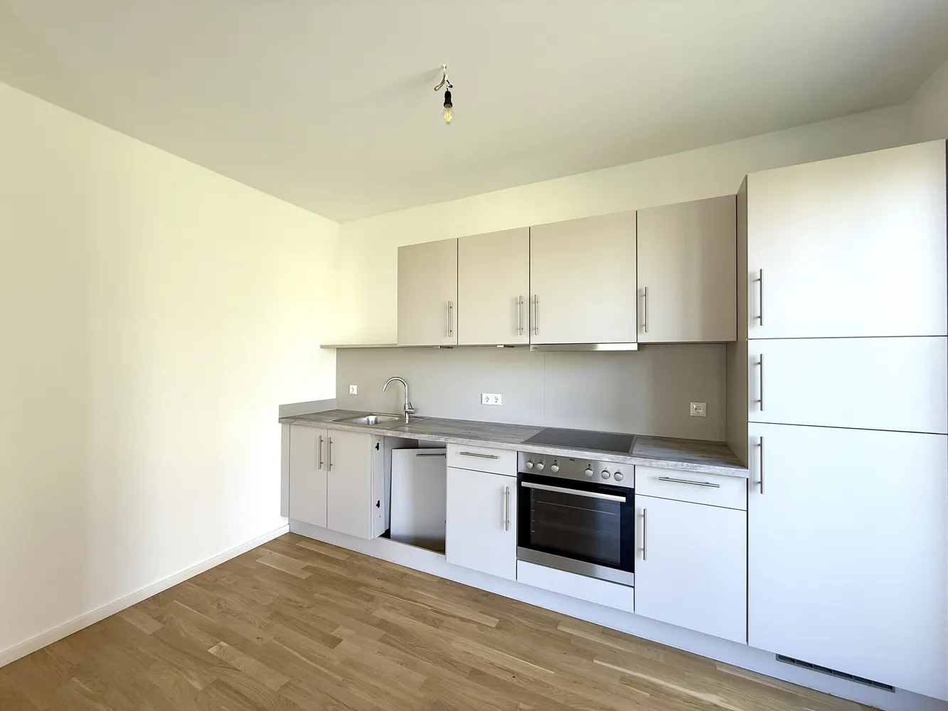 2 Zimmer Wohnung mit 70 m² in Berlin – Bild 3
