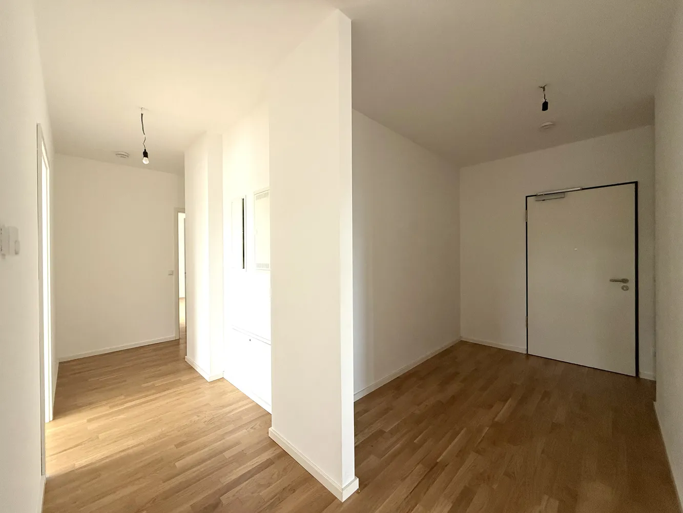 4 Zimmer Wohnung mit 113 m² in Berlin – Bild 2