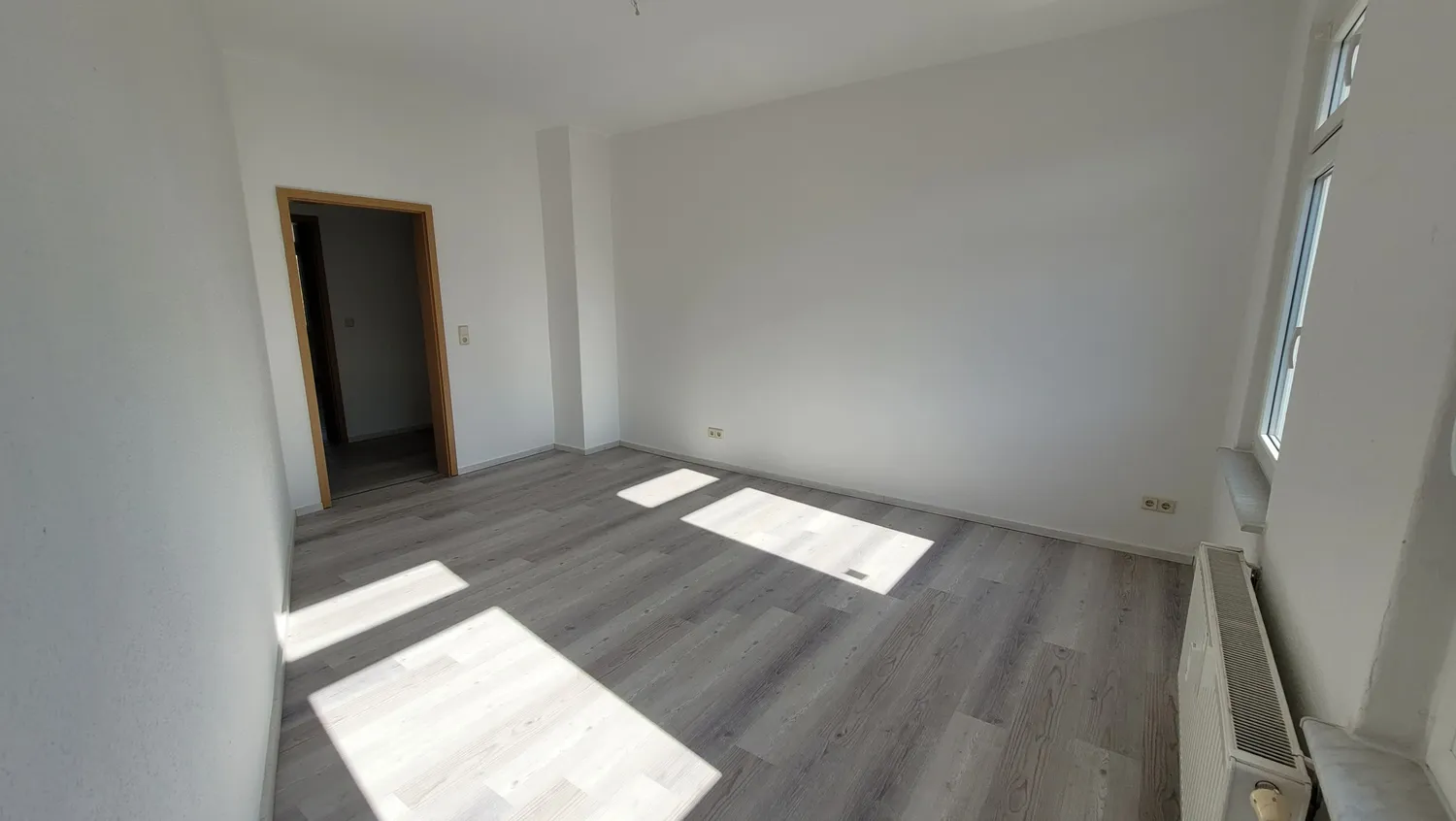 4 Zimmer Wohnung mit 80 m² in Greiz – Bild 4