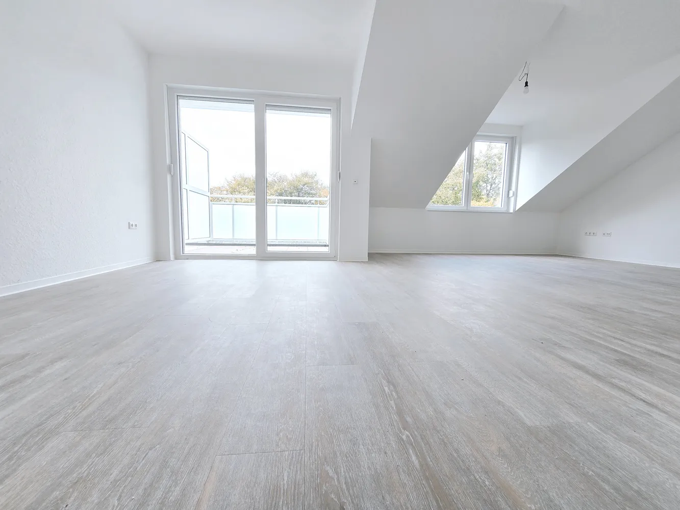 3 Zimmer Wohnung mit 74 m² in Düsseldorf – Bild 2