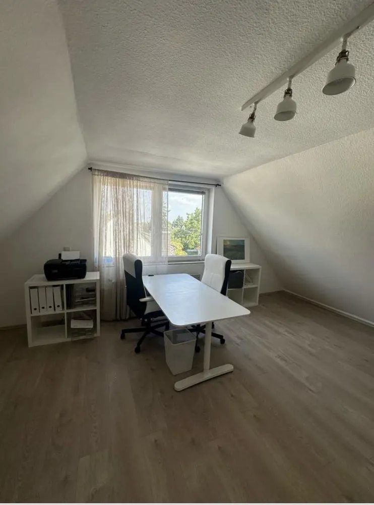 3 room apartment with 90 m² in Essen – Photo 3