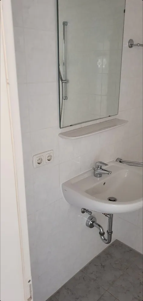 2 Zimmer Wohnung mit 44 m² in München – Bild 3
