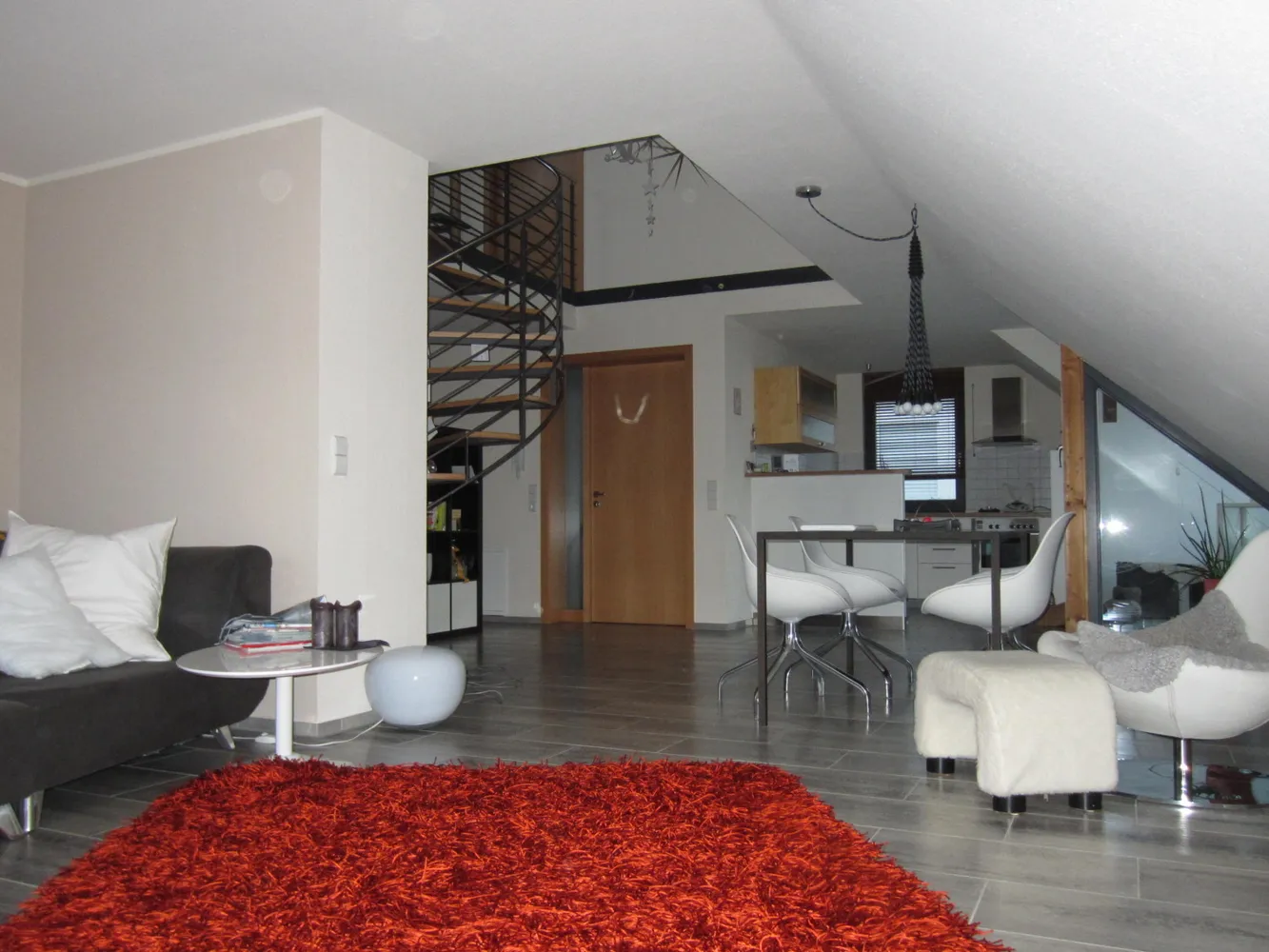 6 room apartment with 105 m² in Herrenberg – Photo 3