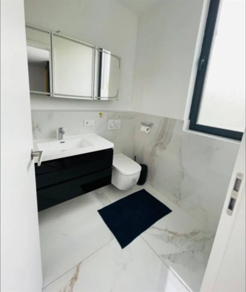 8 Zimmer Haus mit 496 m² in Frankfurt am Main – Bild 6