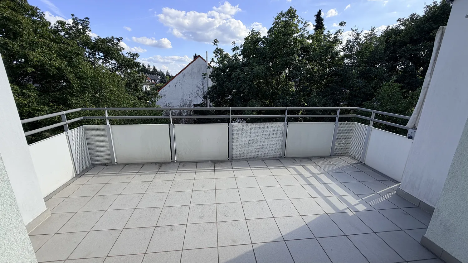 2 Zimmer Wohnung mit 70 m² in Nürnberg – Bild 3