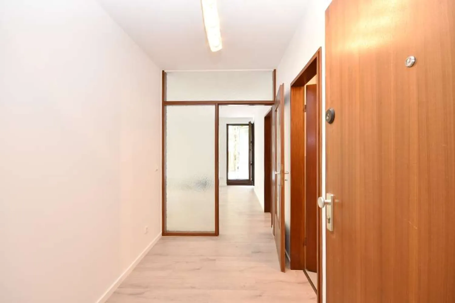 2 room apartment with 60 m² in Wiesbaden – Photo 9
