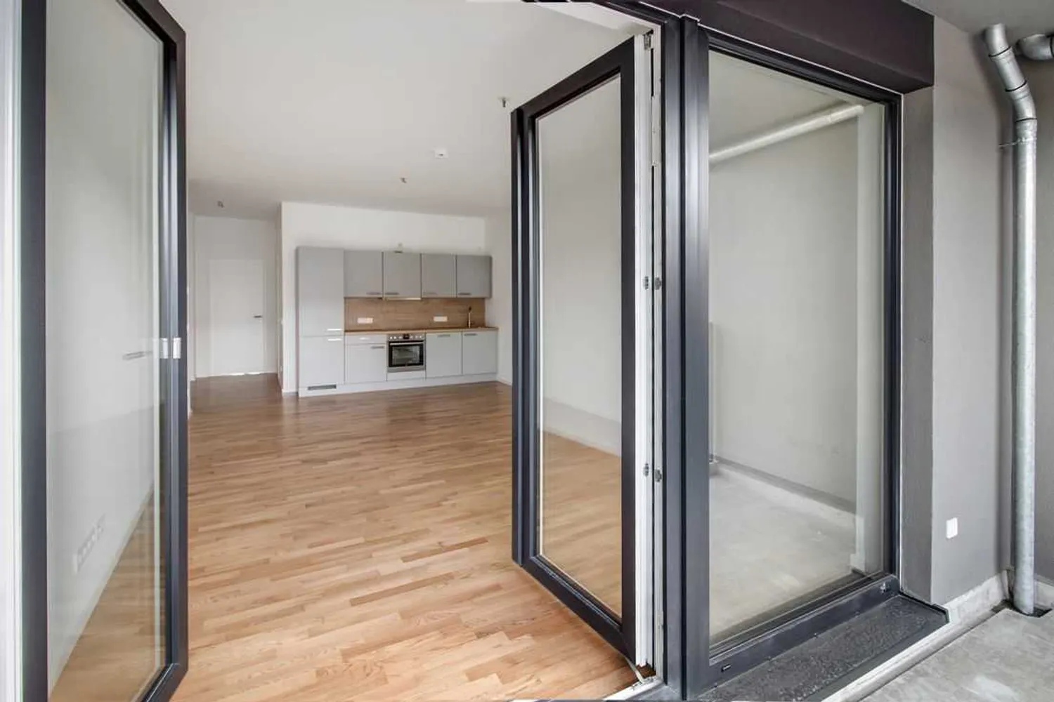 2 Zimmer Wohnung mit 63 m² in Berlin – Bild 1