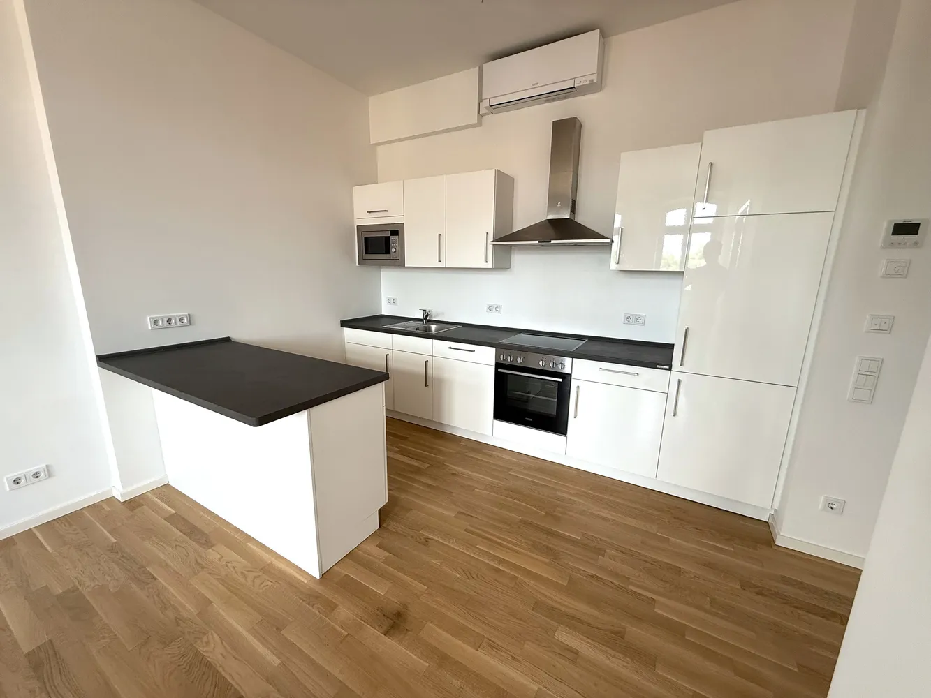 2 Zimmer Wohnung mit 69 m² in Berlin – Bild 12