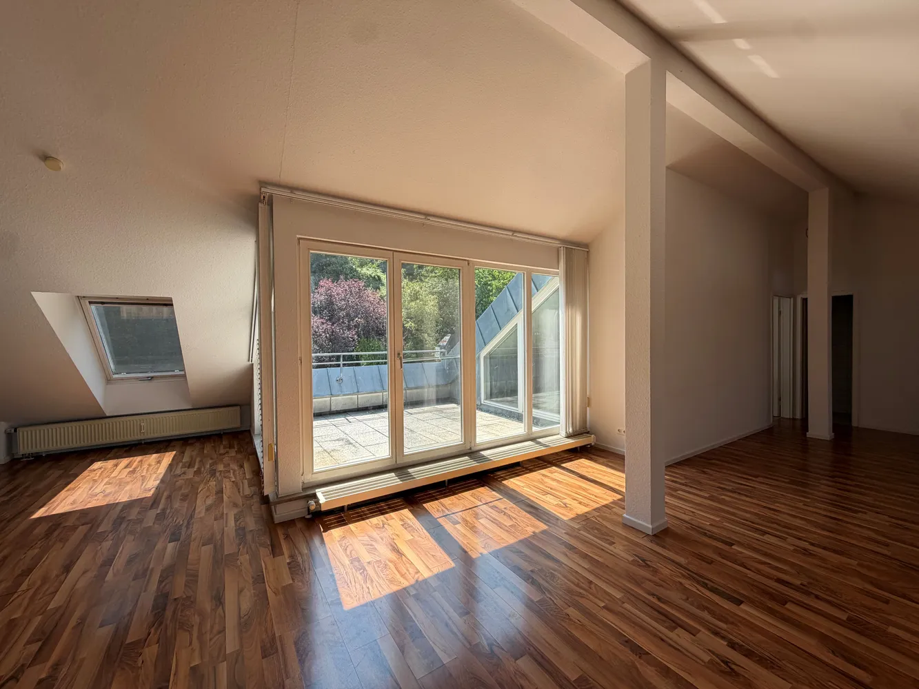 3 Zimmer Wohnung mit 94 m² in Stuttgart – Bild 3