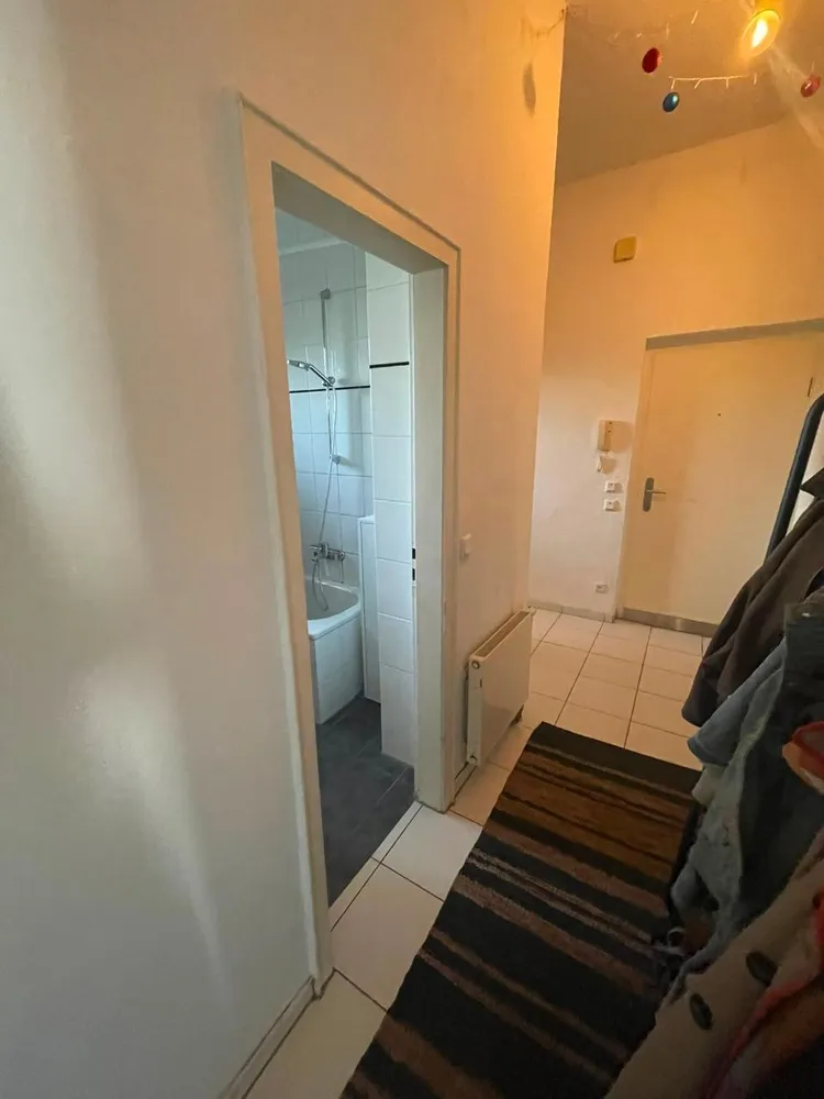 2 Zimmer Wohnung mit 56 m² in Köln – Bild 6