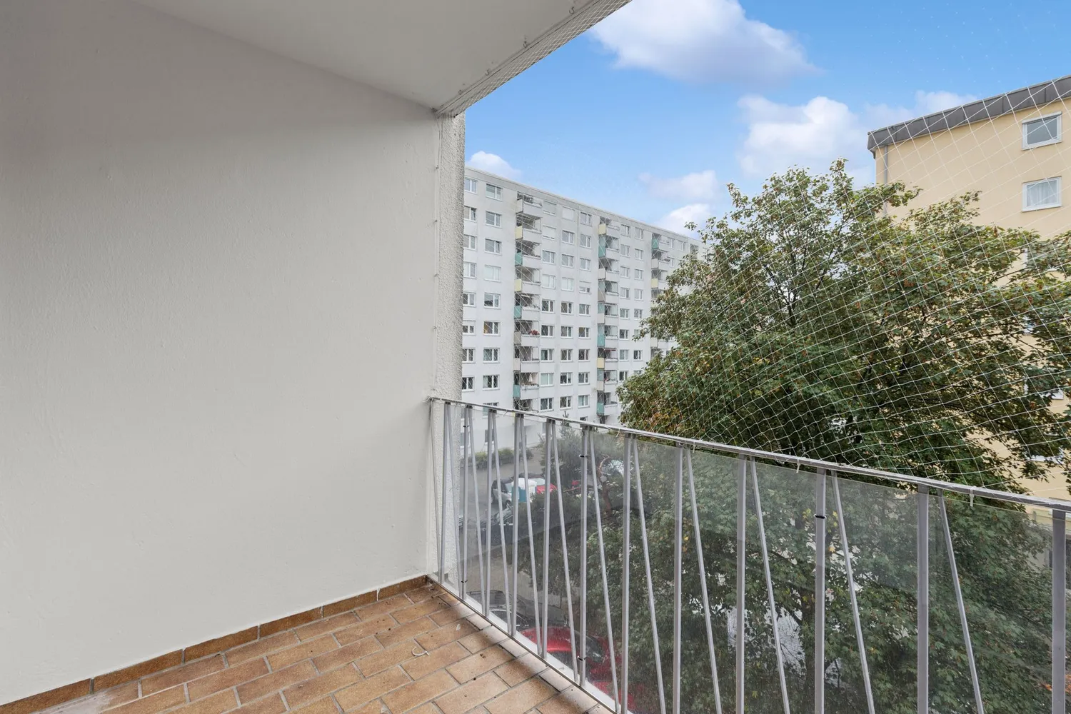2 Zimmer Wohnung mit 70 m² in München – Bild 3