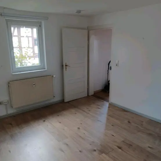 6 Zimmer Wohnung mit 14 m² in Reutlingen – Bild 1