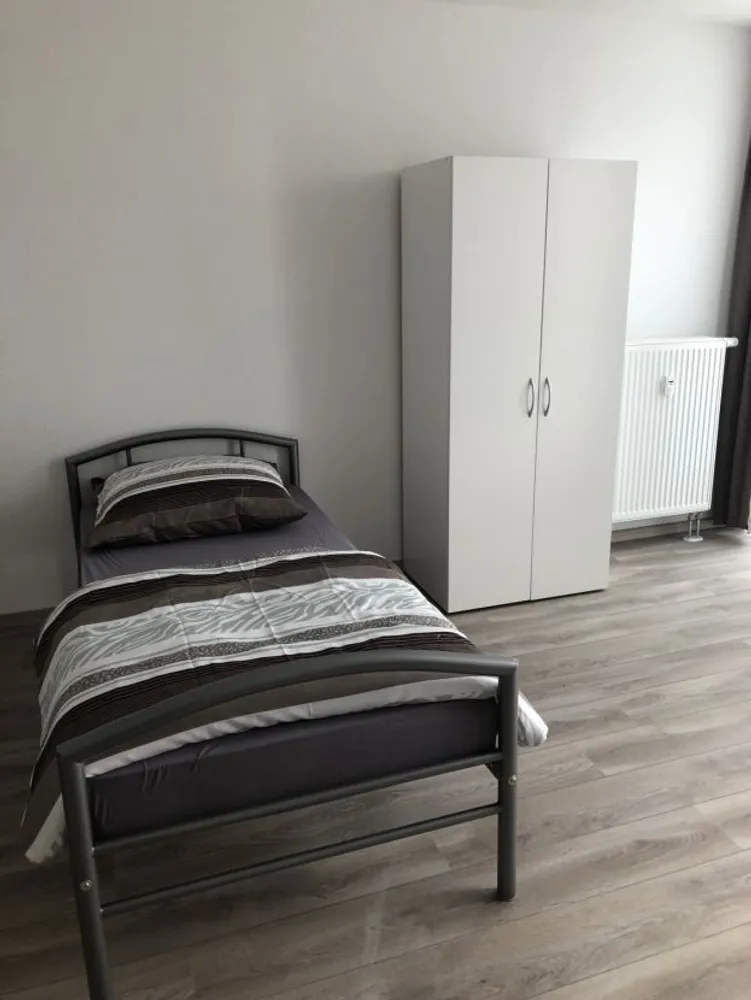 1 Zimmer Wohnung mit 30 m² in Karlsruhe – Bild 4