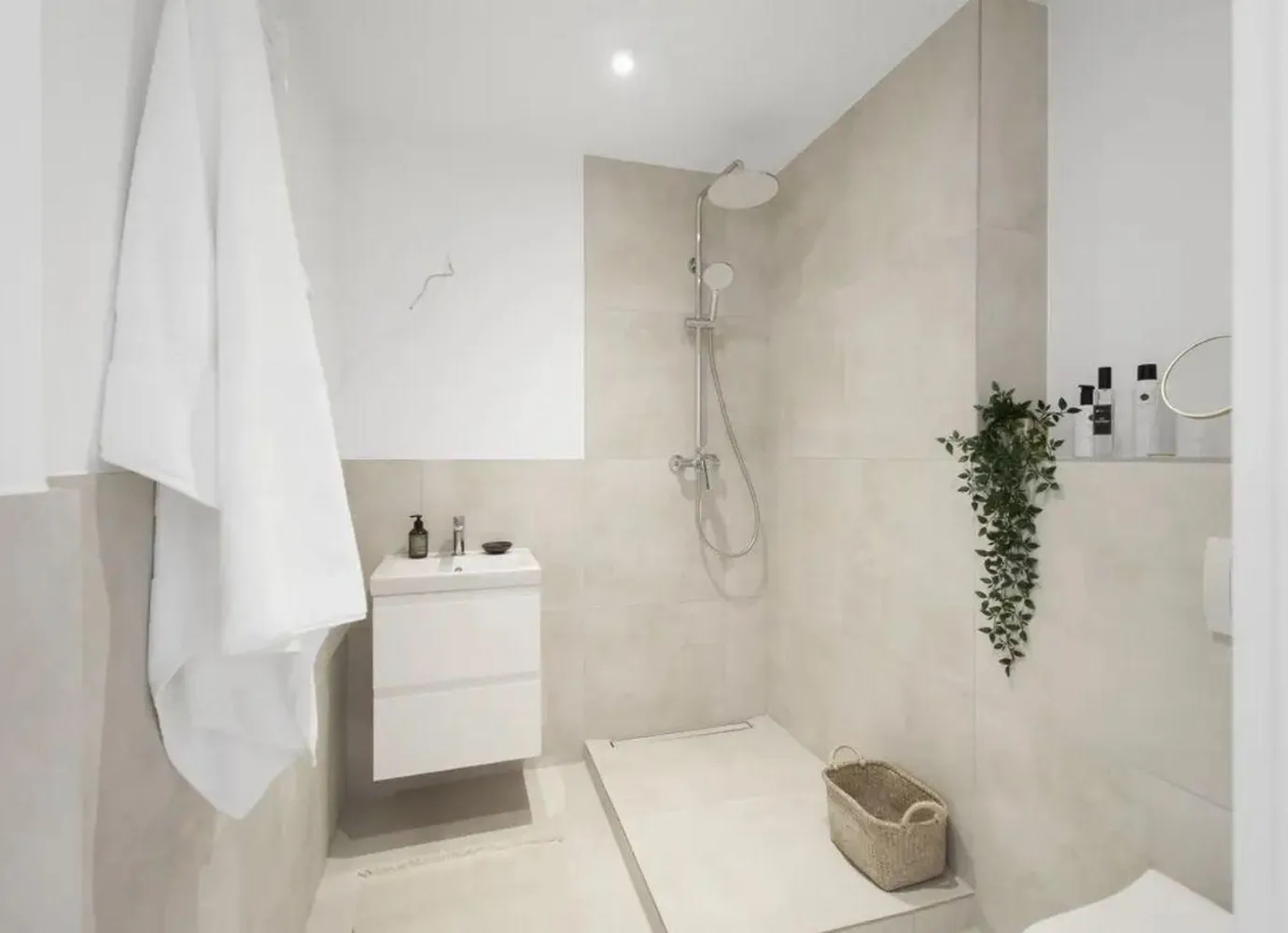 1 Zimmer Wohnung mit 45 m² in Düsseldorf – Bild 4