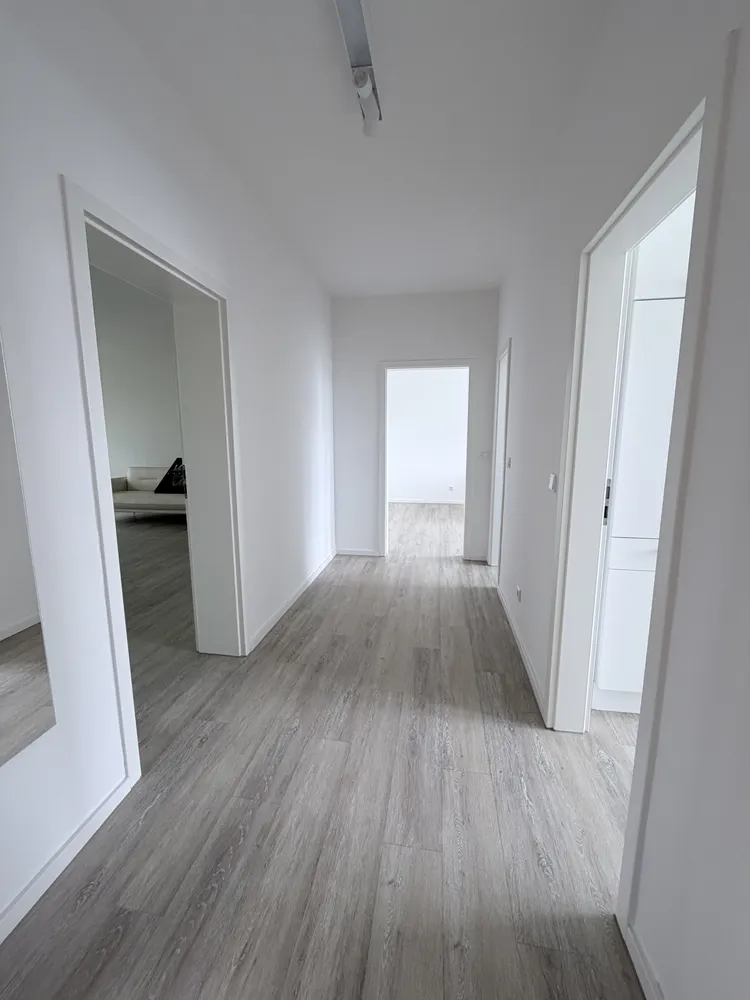 3 Zimmer Wohnung mit 88 m² in Düsseldorf – Bild 2