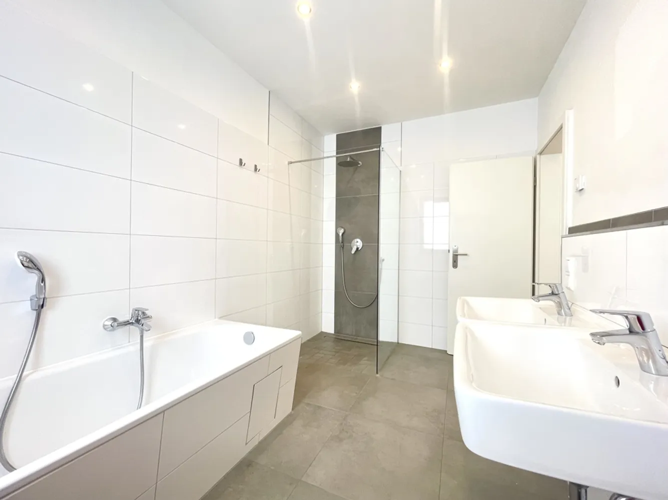 4 Zimmer Wohnung mit 126 m² in Langenhagen – Bild 9