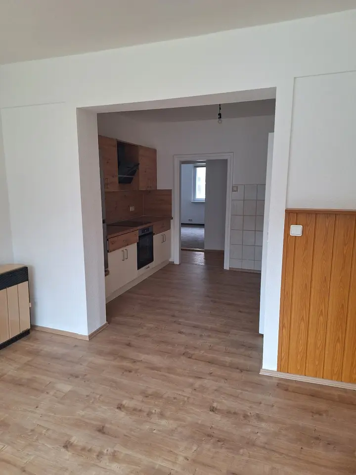 4 Zimmer Wohnung mit 75 m² in Saalfeld/Saale – Bild 4