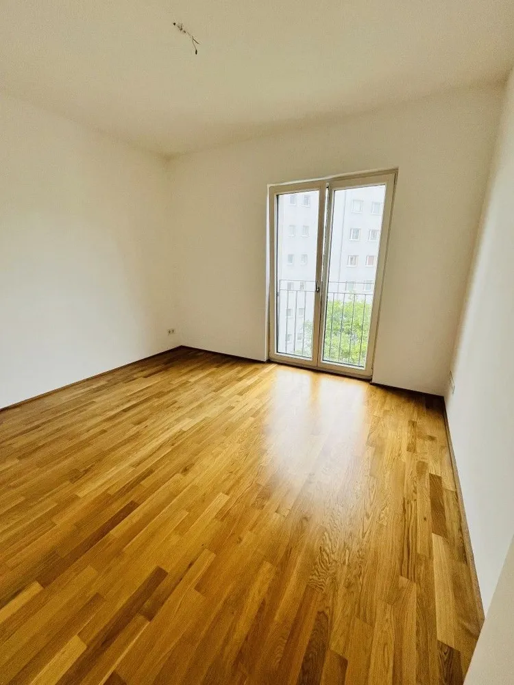 3 room apartment with 75 m² in Berlin – Photo 2